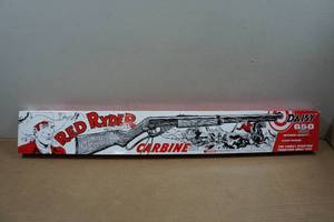 lot 6 image: Daisy Red Ryder 650 Shot A Christmas Wish BB Gun