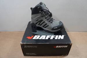 lot 31 image: Baffin Zone Mens Winter Boots - Size 10