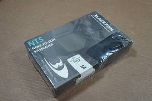 lot 54 image: Blackfish Next-To-Skin Baselayer Top - Medium