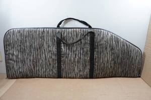 lot 121 image: Padded Bow Case - 52