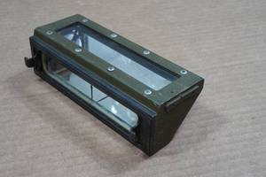 lot 122 image: Vintage WW2 Sherman Tank Periscope Part