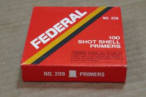 lot 171 image: 100 Federal 209 Shotshell Primers