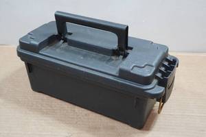 lot 172B image: Federal Premium Plastic Ammo Can