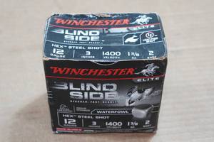 lot 248 image: 15 Winchester Elite Blind Side 12 Gauge 3 Hex Steel 2 Shot Shotshells