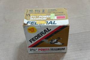 lot 254 image: 17 Federal 12 Gauge 2-34 Magnum 2 Shot Shotshells