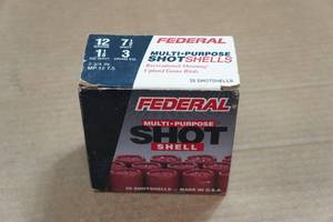 lot 268 image: 25 Federal 12 Gauge 2-34 7-12 Shot Shotshells