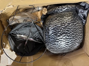 lot 76 image: Wicked Cauldron Witches customer return see pictures