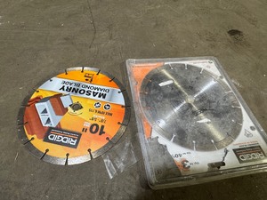 lot 90 image: Lot of 2 Rigid 10 Mansory blades customer return see pictures
