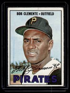 lot 19 image: Roberto Clemente 1967 Topps #400 Vintage Baseball Card