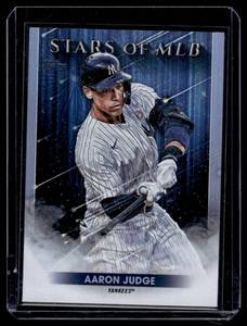 lot 82 image: Aaron Judge Stars of the MLB 2022 Topps #SMLB-14 Baseball Card