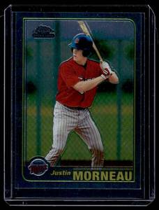 lot 184 image: Justin Morneau Chrome RC 2001 Topps #T235 Rookie Minnesota Twins Baseball Card