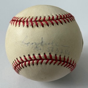 lot 4A image: Reggie Jackson Signed Baseball With Beckett and PSA COA Inscribed 573 HRs Rawlings OALB Budig Ball