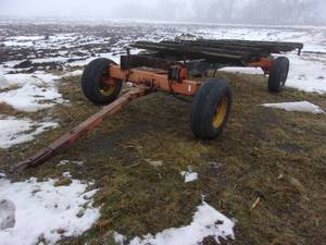 lot 5 image: Minnesota Jumbo 9 Running Gear