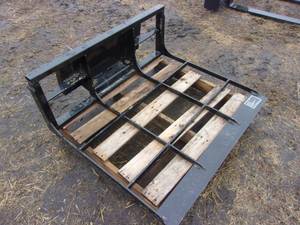 lot 30 image: Mini Skid 35 Landplane. (UNUSED)