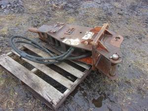 lot 46 image: Excavator Jackhammer