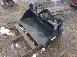 lot 48 image: Wolverine 46 Mini Skid 4 In 1 Bucket (UNUSED)