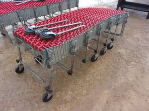 lot 61-B image: Nestaflex Expanding Roller Conveyor