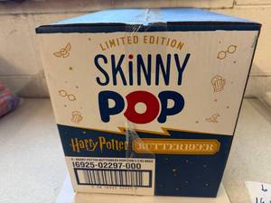 lot 9 image: 6x 5.3oz Skinny Pop-Harry Potter Butterbeer(like Kettle Corn)