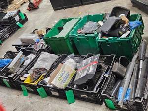 11 CRATES OF LAND ROVER PARTS AND COMPENENTS&nbsp
