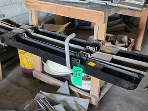 MULTIPLE LANDD ROVER FRONT BUMPERS