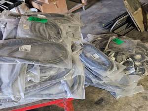 BIG LOT - 2 PILES OF NEW BRITPART AND BEARMACH DOOR SEALS