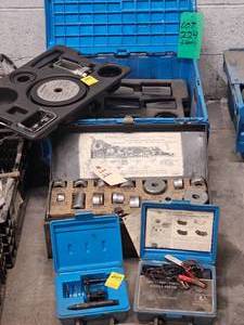 KENT-MOORE MODULE TESTER, BUSHING SERVICE SET AND CLUTCH INSTALATION TOOLS