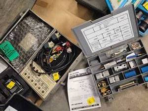 ACR 2000 FLUSH ADAPTORS AND AIR CUSHION RESTRAINT SYSTEM ANALYZER
