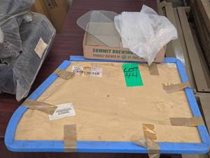 NEW BEARMACH FRONT DOOR GLASS AND 3 PIECES DURACAM TAILGATE GLASS