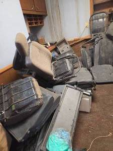 USED AND RECOVERED DEFENDER SEATS AND COMPONENTS