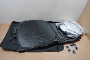 lot 4 image: Collapsible Photography Backgrounds