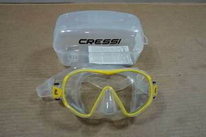lot 77 image: Cressi F-Dual Mask