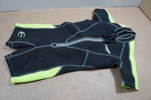 lot 81 image: Cressi Lido Jr 2mm Wetsuit - 2XS0