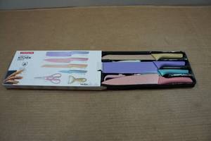 lot 91 image: Evryealth Corrugated Kitchen Knife Set