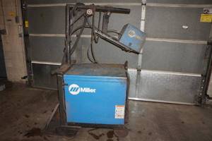 Miller CP-302 CV/DC Welding Power Source with 22A 24V Wire Feeder