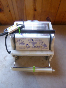 lot 20 image: Oliver Food Packaging System