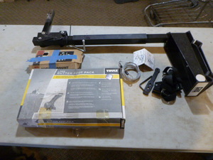 lot 58 image: CargoBicycle Mounts