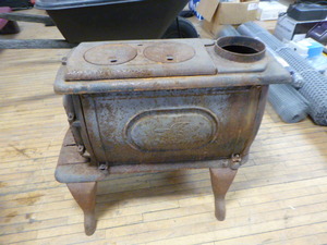 lot 70 image: Vintage Wood Stove