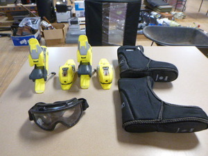 lot 110 image: Ski Bindings, Goggles, Boot Liners