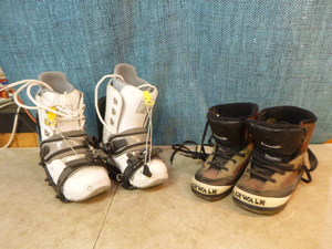 lot 118 image: 2 Pair of  Womens Snowboard Boots