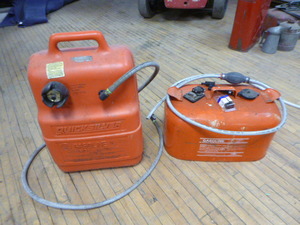lot 129 image: 2 Gas Tanks