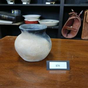 lot 18 image: Lynn Emery Roku Fired Pottery  - vase with two natural tones - 3 inches Wide at brim and 4 inches tall.