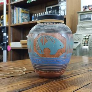 lot 19 image: Ornate Pottery Vase handmade by Ernest Watchman � multi tone firing � 2 inch brim and 6 inches tall.