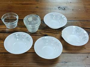 lot 35 image: 7 piece Lot of Federal Brand Milk Glass with Clover Blossom Design and sauce dishes of 2 total School Pyrex Grass and one Glassbake Made in USA
