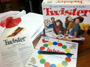 lot 117 image: TWISTER Game � In original box � good condition