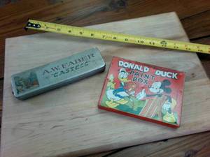 lot 122 image: 2 Vintage flat tins � Highly Collectible Donald Duck and A.W. Faber Castell