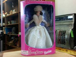 lot 162 image: 12 inch Winter Evening Barbie NIB � Mattel