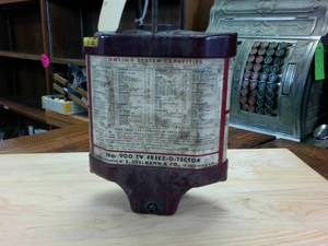 lot 188 image: No.  900 TV FREEZ-D-TECTOR � BY E. Edelmann and Co. Chicago