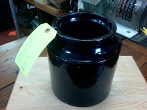 lot 198 image: 8 inch tall 5 inch diameter Vintage Stoneware Brown Glazed Pot