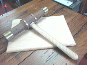 lot 208 image: Vintage Ship Caulking Hammer