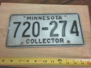 lot 212 image: Minnesota Collector License Plate